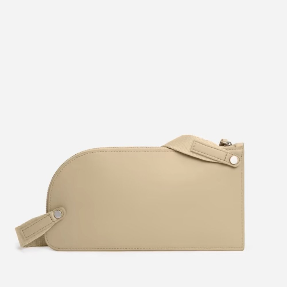 NWT Everlane The Cactus Leather Sling Belt Crossbody Bag - Picture 2 of 10